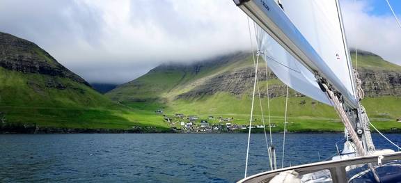 BootBootBoot Sailing yacht Cherokee Faroe Islands