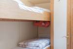 Stapelbed in een tweepersoonshut van De Vrouw Dina