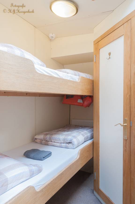 Stapelbed in een tweepersoonshut van De Vrouw Dina