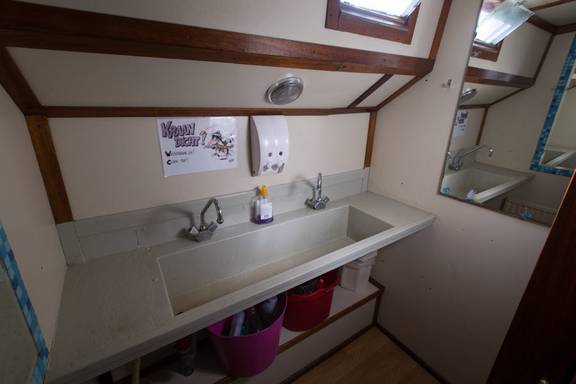 BootBootBoot klipper Arbeid Adelt sanitair